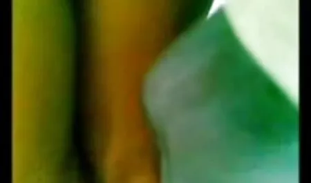 Thổi phim set nhat ban gai dep kèn trong phòng tắm của một nhà hàng