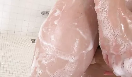 Cô gái tóc phim sex moi nhat gai xinh vàng tiền mặt, cậu bé