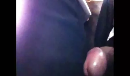 Khiêu dâm phim sex con gái nhật bản trong quần