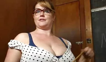 Chàng trai hài lòng người bạn của họ phim sex nhật gái đẹp với một bản đồ