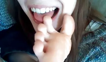Quái sex em gai nhat ở khắp mọi nơi và thủ dâm trên ngực