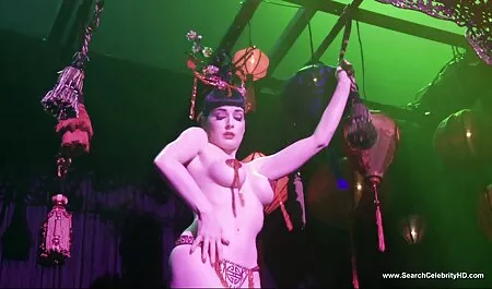 Bên phim sex gái nhật Sao liếm ngón chân của cô